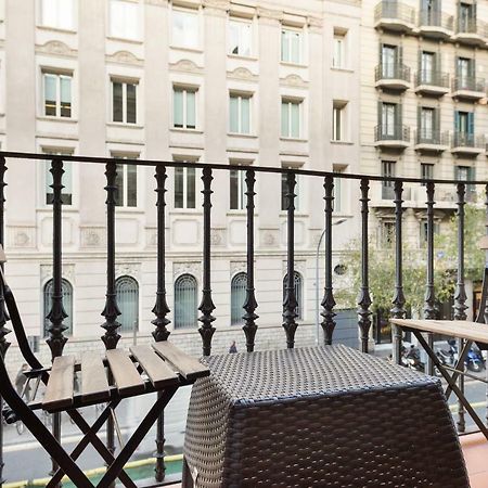 Stay U-Nique Apartments Eixample Center Barcelona Ngoại thất bức ảnh